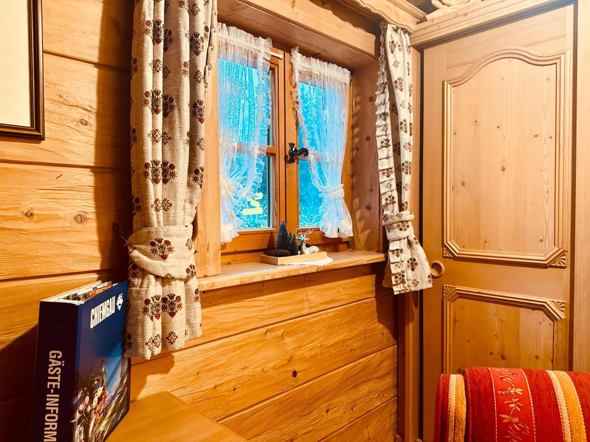 Almbruennerl Die Almhuette Auf Der Raffner Alm Руполдинг Екстериор снимка